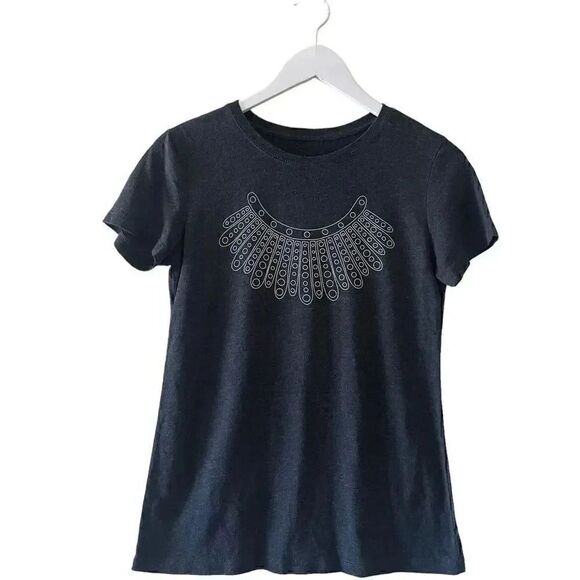 Women’s Graphic Charcoal Gray Short Sleeves Crewneck Soft Bohemian SZ M # 1345 - Picture 1 of 10